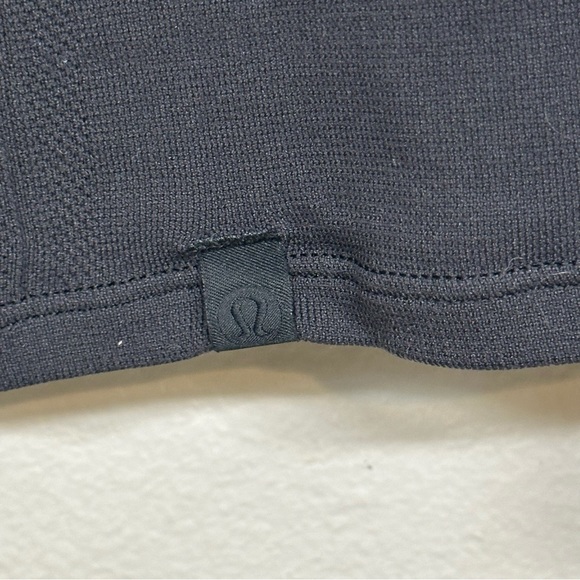 Lululemon Womens Black Tank Top Mesh Accent - Picture 5 of 9